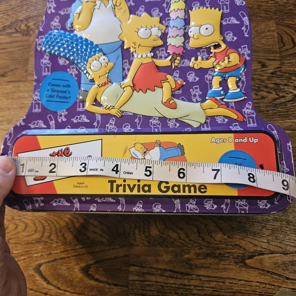 The Simpsons Trivia Game 2000 Board Game in Collectors Tin with Cast Poster
